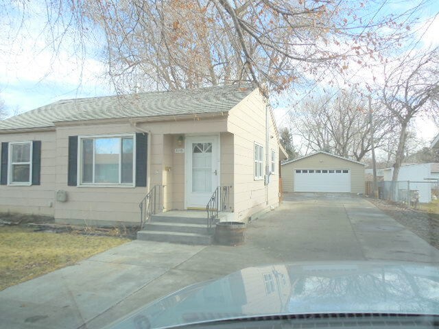 Foto principal - 1115 12th St W
