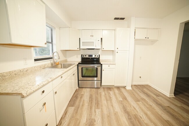 Foto del edificio - 3307 Pershing St