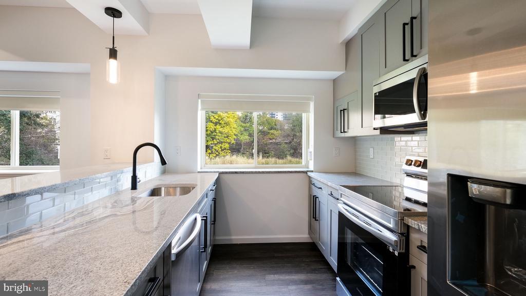 Foto principal - 1825 Callowhill St
