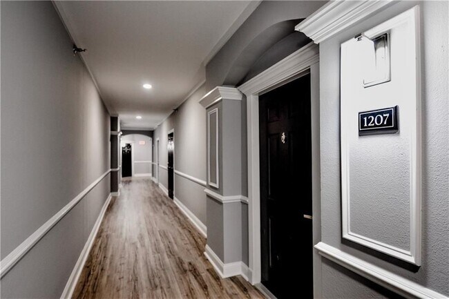 Foto del edificio - 1850 Cotillion Dr