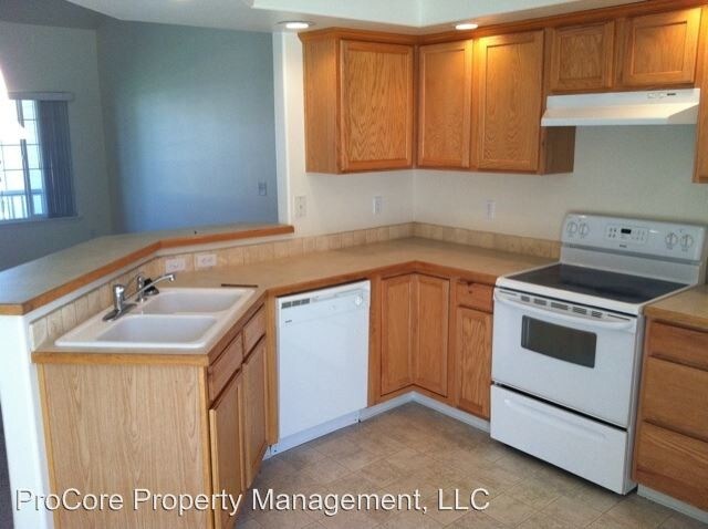 Building Photo - 3693 S Creekwood Way