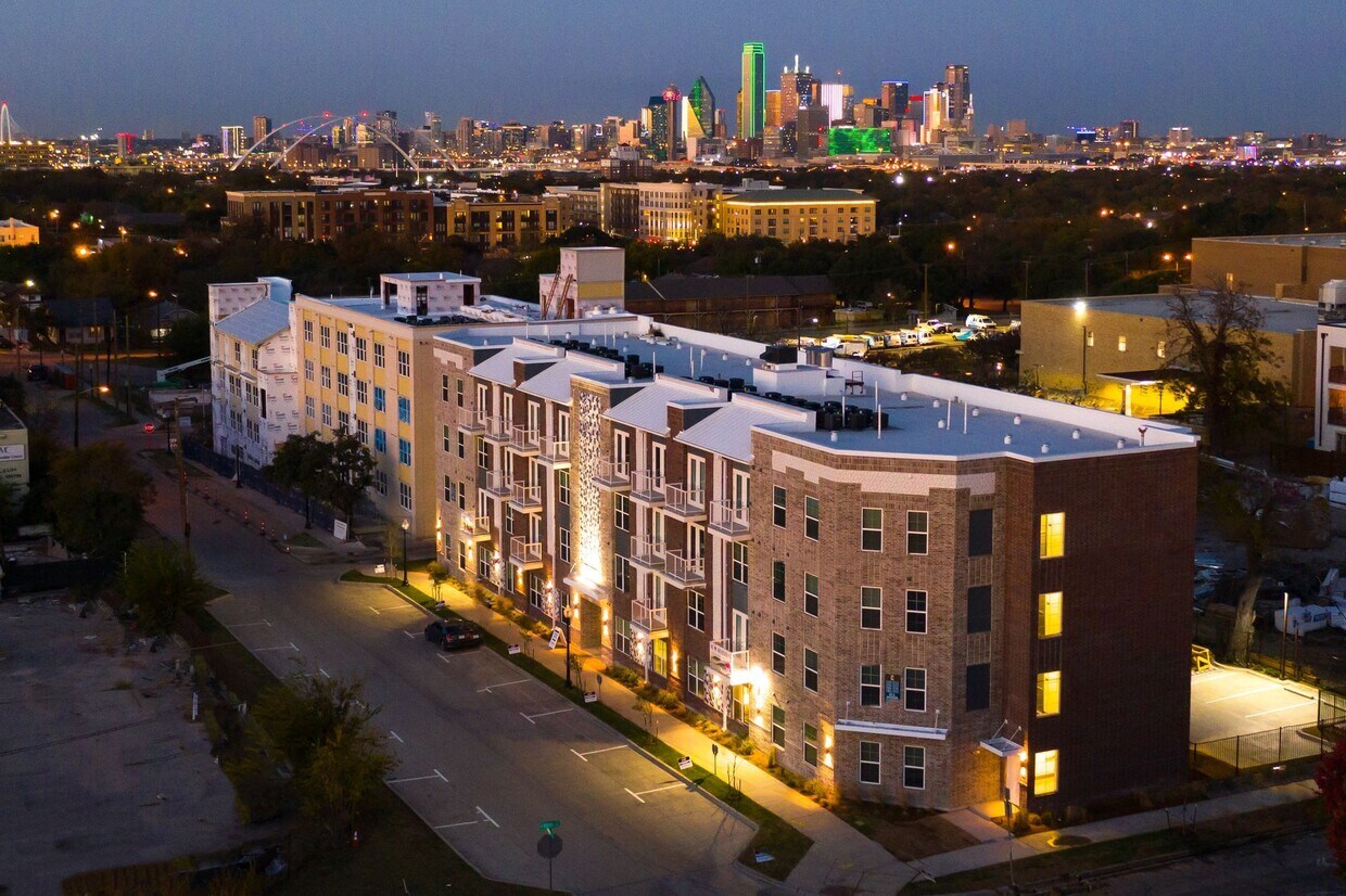 The Madison 120 N Madison Ave Dallas, TX Apartments for Rent in