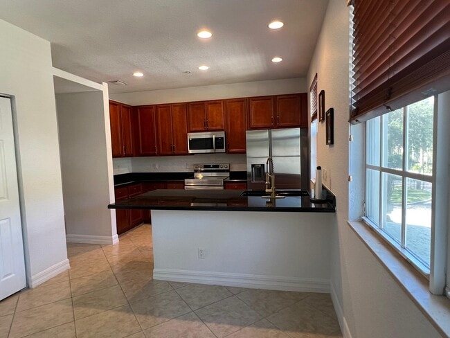 Foto del edificio - 1833 NW 12th St