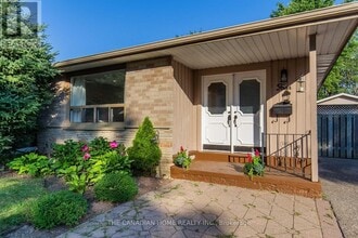 Building Photo - 4 Barkwood Ct