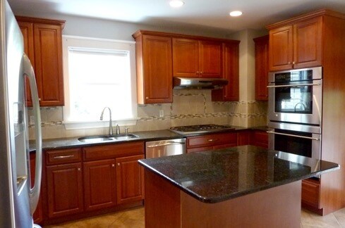 Foto del edificio - 242 Bedford Rd