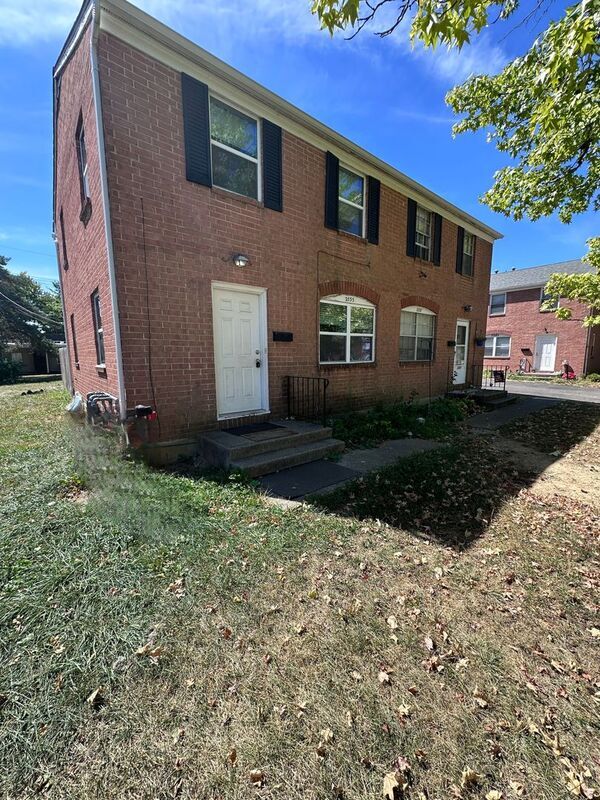 Building Photo - 2535 Sonora Dr