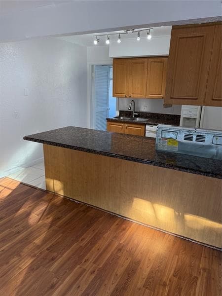 Foto del edificio - 264 Sunshine Dr