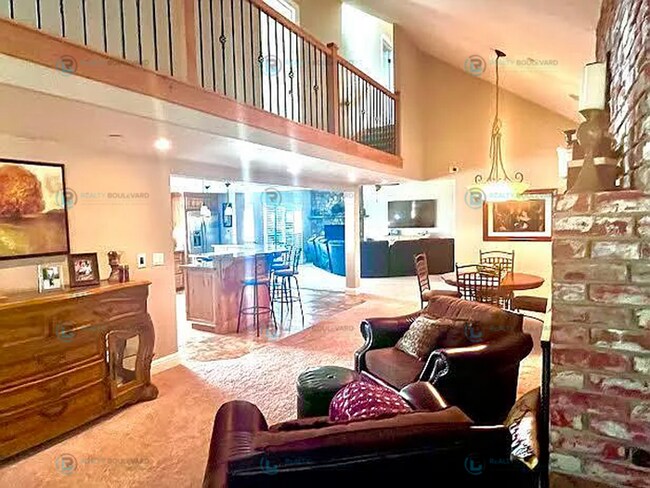 Foto del edificio - Luxury Tahoe 5 bedroom 3 car garage home i...