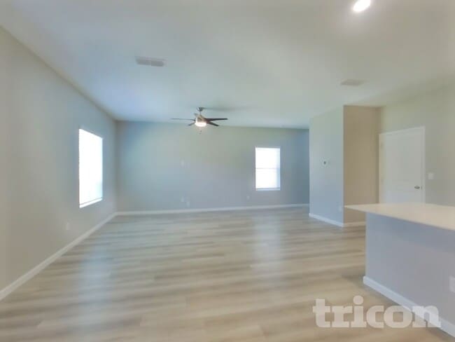 Building Photo - 2901 Grand Finale St