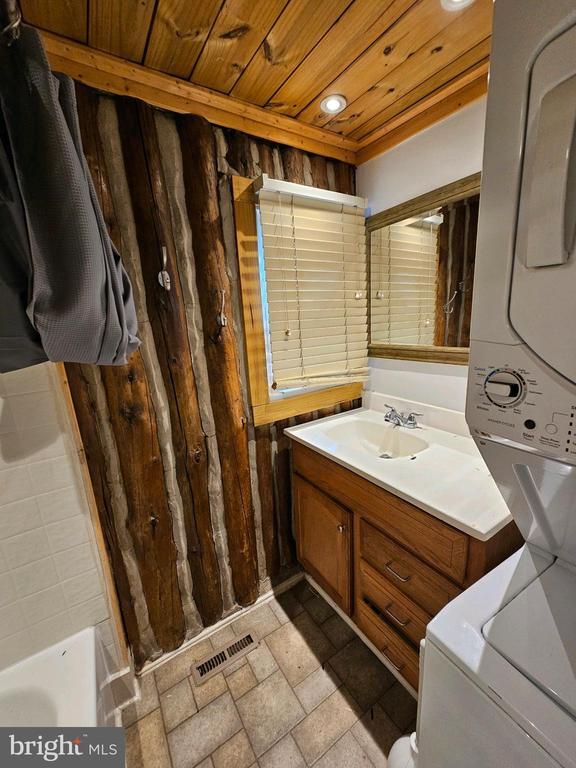 Foto del edificio - 11775 Stanbaugh Ln