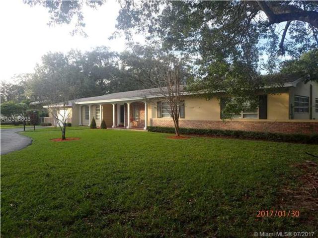 Primary Photo - 7455 Sunset Dr