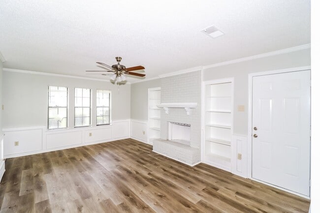Foto del edificio - 6349 Valleydale Dr