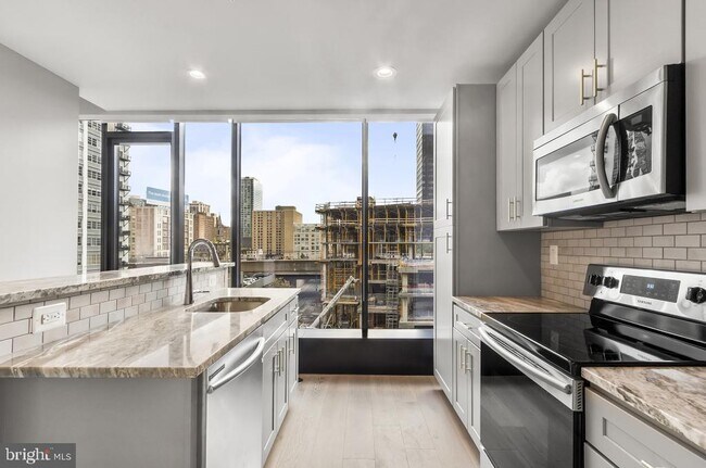 Foto del edificio - 30 N 23rd St