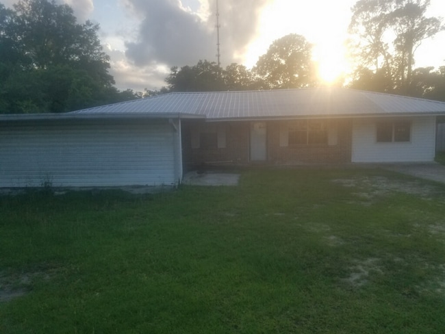 718 Orange St
