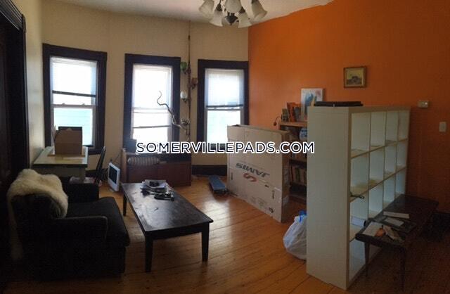 Foto del edificio - 56 School St