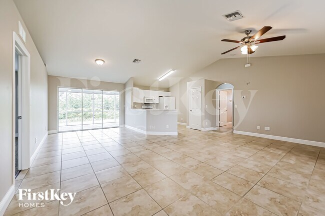 Foto del edificio - 3734 11th St W