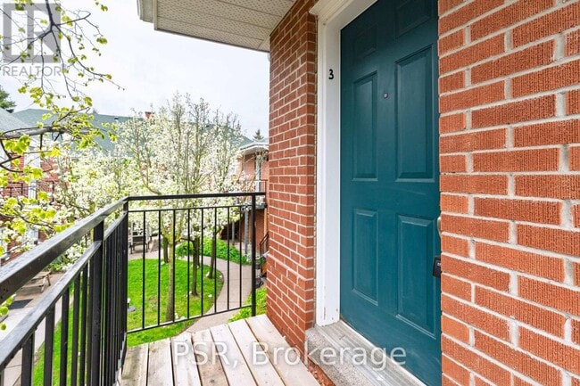 Building Photo - 1355 Bayview Ave