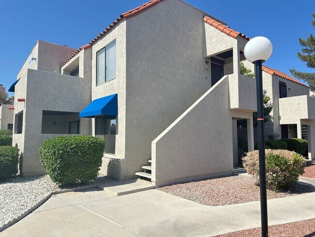 Foto del edificio - Condo & Newly Remodeled
