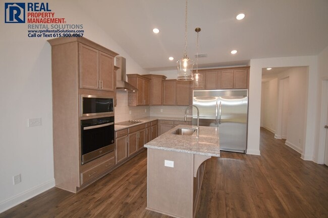 Building Photo - Brand New 4 bd home in Murfreesboro with a...