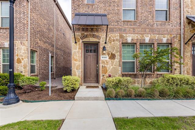 Foto del edificio - 2421 Klamath Dr