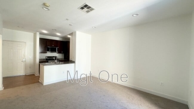 Photo - 2379 Scholarship House