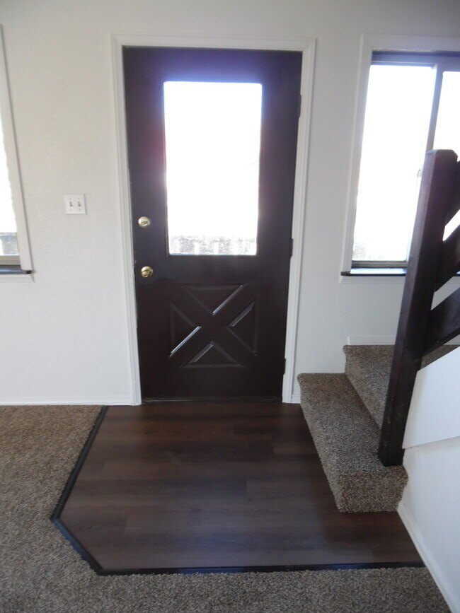 Photo - 955 Forest Hill Rd House