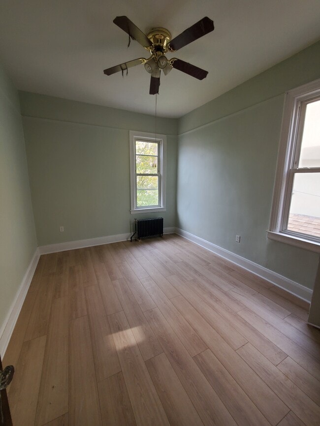 Building Photo - 2830 43rd St