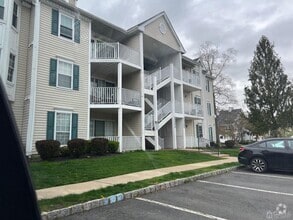 Building Photo - 262 Kempsey Dr