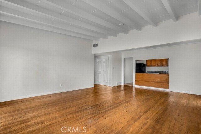Foto del edificio - 1440 Manhattan Beach Blvd