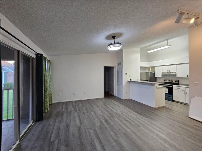 Foto del edificio - 2/2 condo for rent 32839