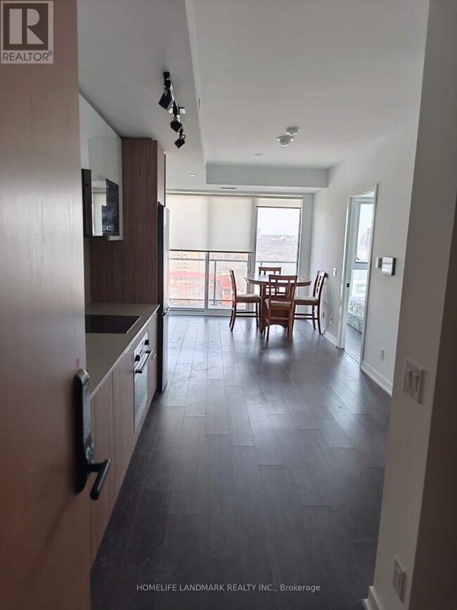 Building Photo - 5 Defries St