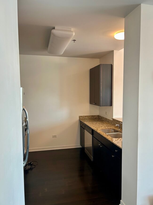 Foto del edificio - 757 N Orleans St