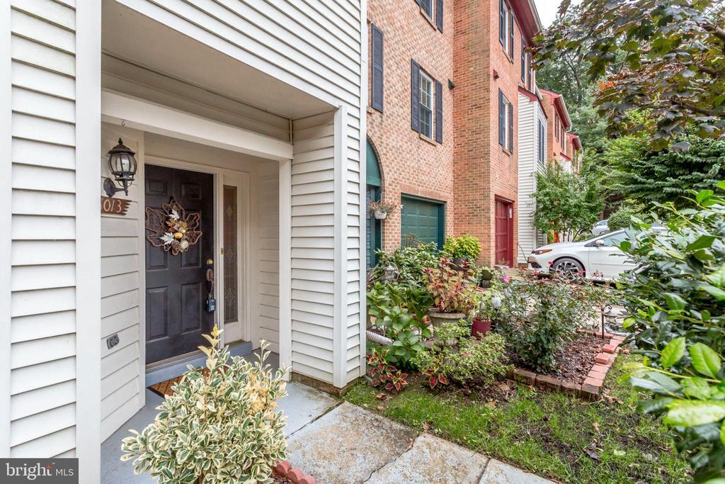 Foto principal - 6013 Crocus Ct