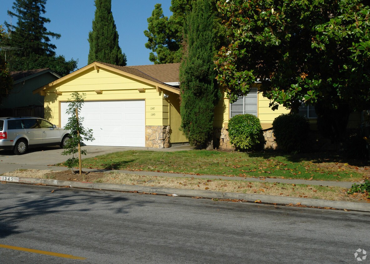 Foto principal - 1345-1347 Kingfisher Way