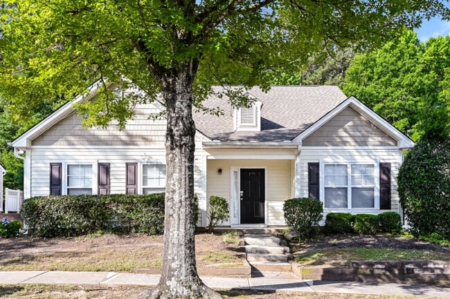 Building Photo - 3815 Pine Village Pl