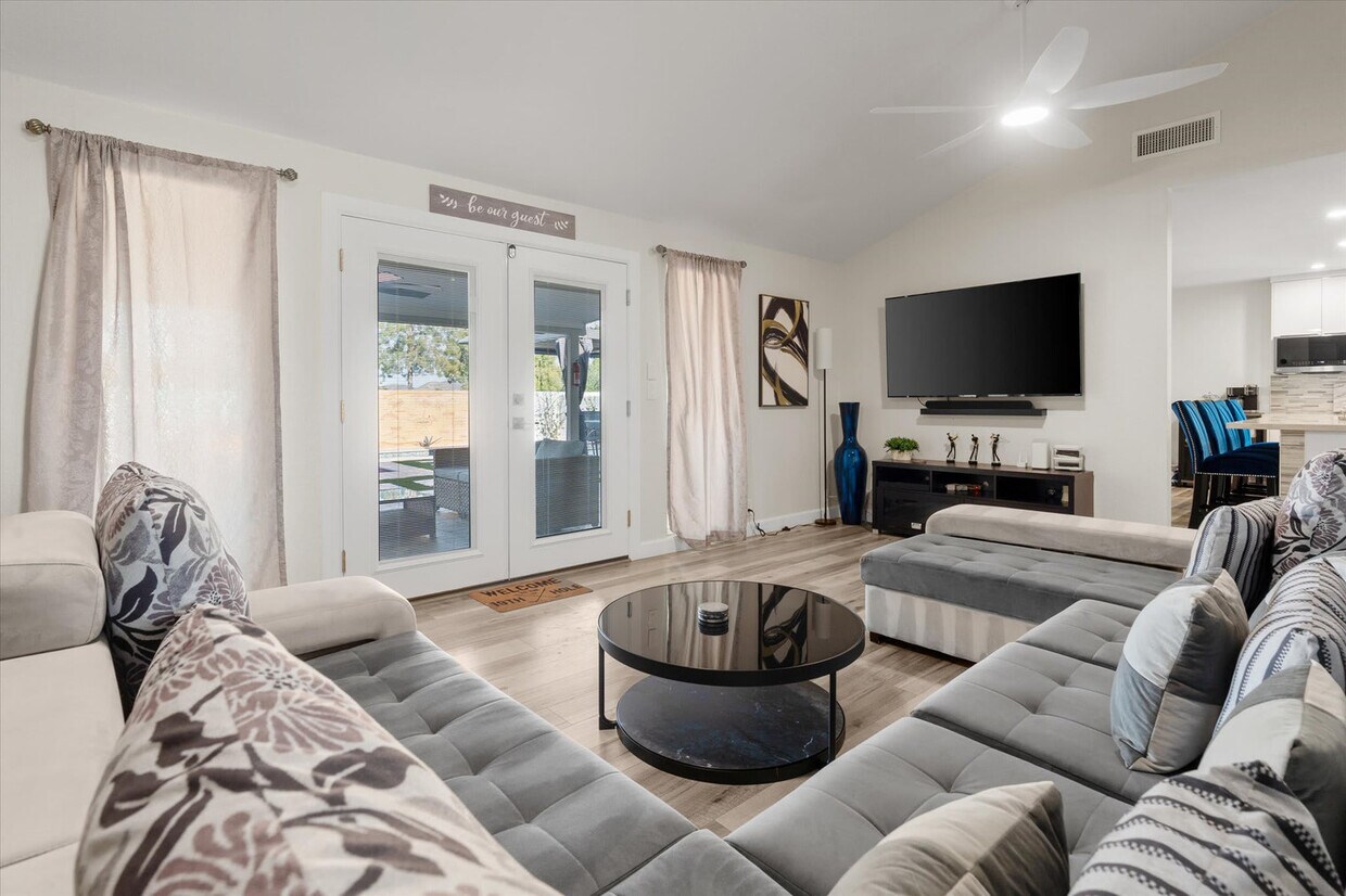 Foto principal - 14015 N 24th Ave