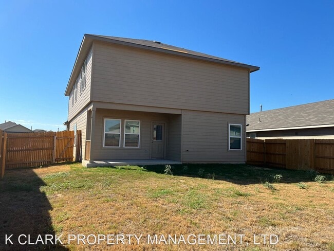 Building Photo - 5 br, 3 bath House - 116  BUNKERS HILL RD