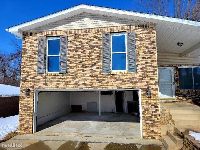Foto del edificio - 3 br, 2 bath House - 6 Glendale Dr,