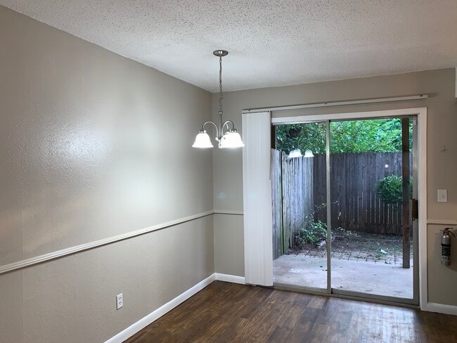 Building Photo - 2142 W Brooks St