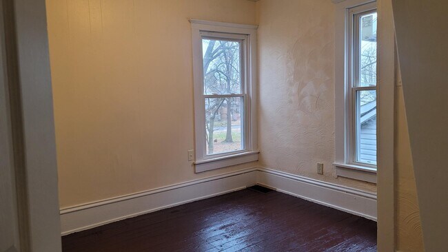 Building Photo - 183 Williams Pl