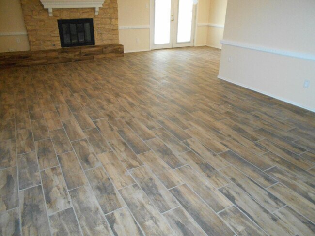 Foto del edificio - 5739 Emory St