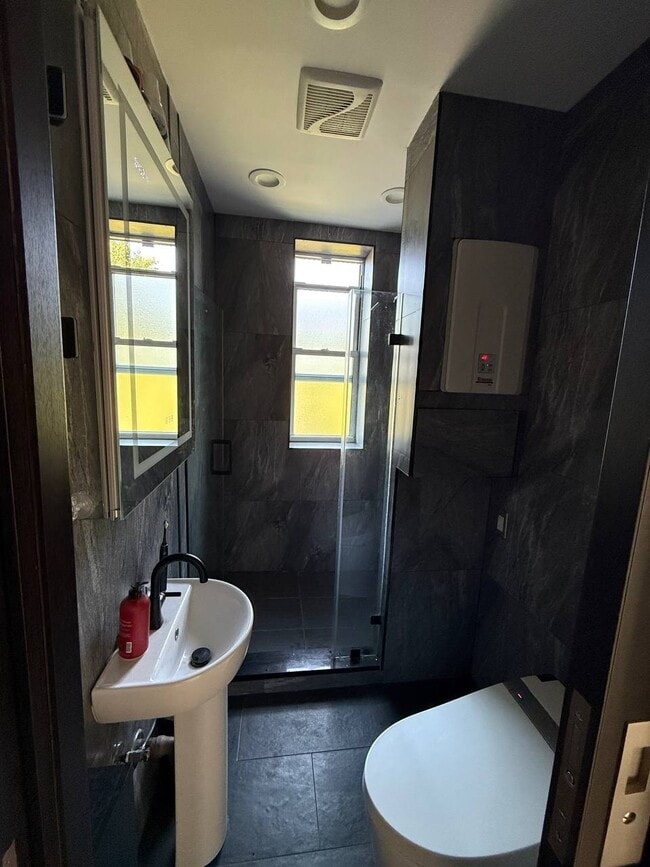 Foto del edificio - 47 47th St