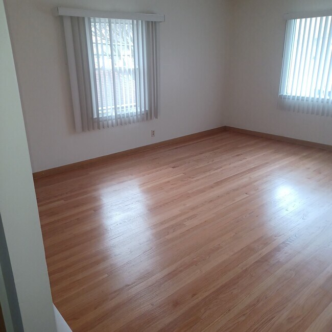 Foto del edificio - 2172 S 66th St