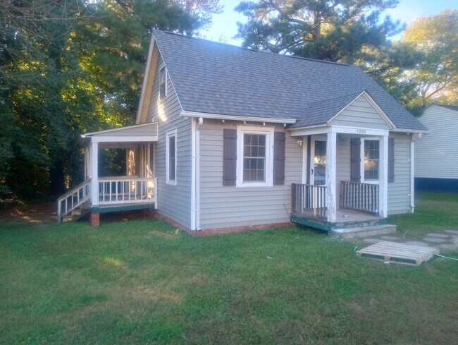 Foto del edificio - Henrico East