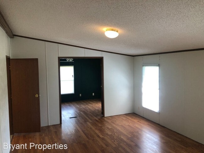 Building Photo - 3 br, 2 bath House - 1015 Dobbins Pike