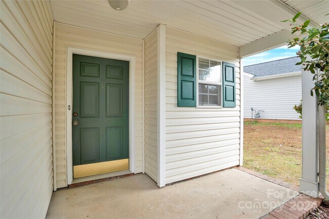 Building Photo - 9225 Tibble Creek Way