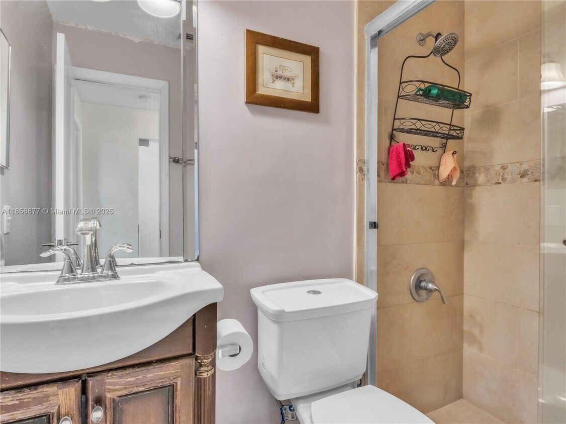 Foto principal - 15851 SW 108th Ave