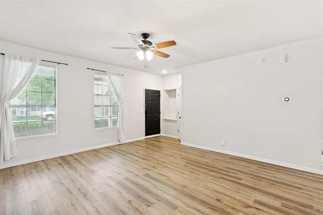 Building Photo - 9614 Magna Carta Loop