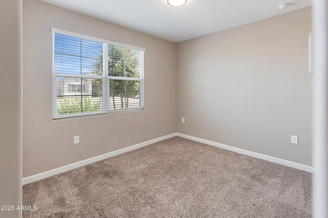 Building Photo - 5341 W Western Star Blvd