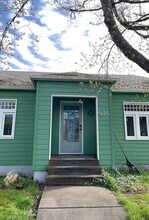 Building Photo - 535 NW 21st St